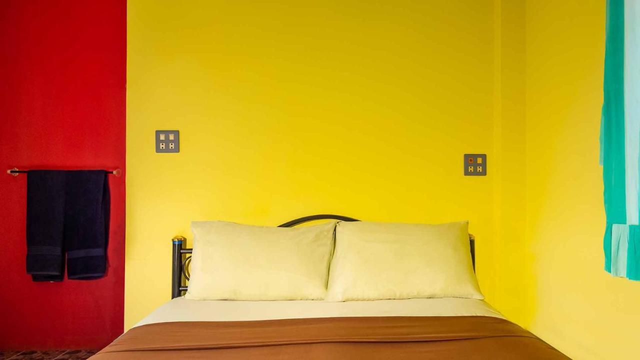 Sabina Guesthouse Kamala Buitenkant foto