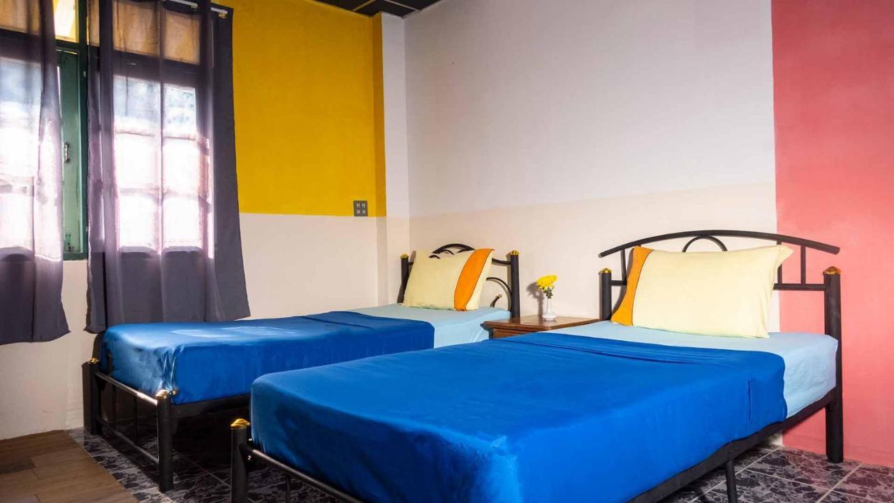 Sabina Guesthouse Kamala Buitenkant foto
